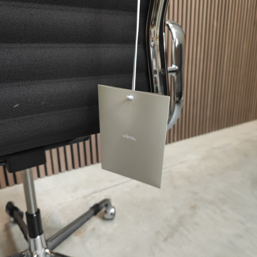 Vitra Eames EA 119 Bureaustoel in Chocolate Premium Leder