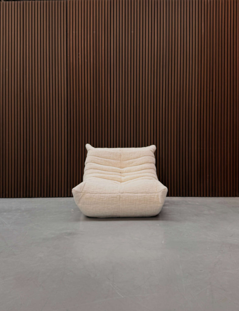 Ligne Roset Togo Fireside Chair 1-zits | Alak Lait