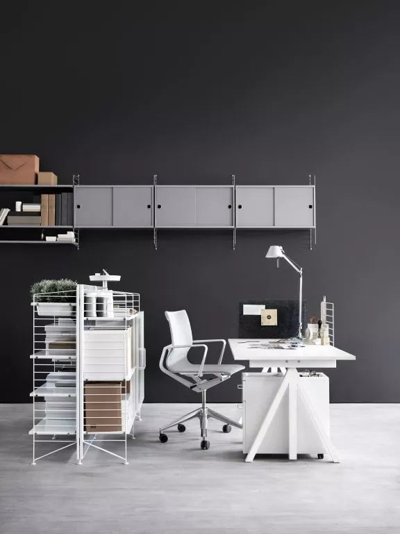 Vitra Physix office chair black base