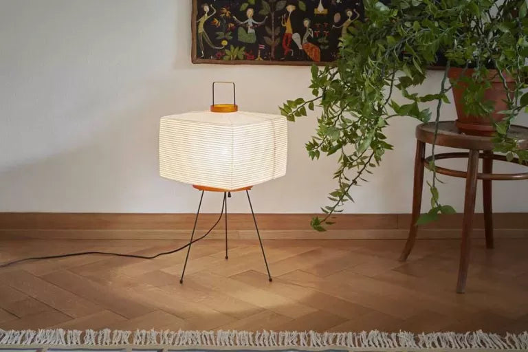 Vitra Akari 7A table lamp