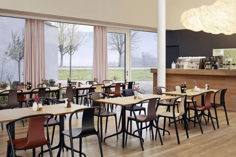 Vitra Belleville Chair stoel crème