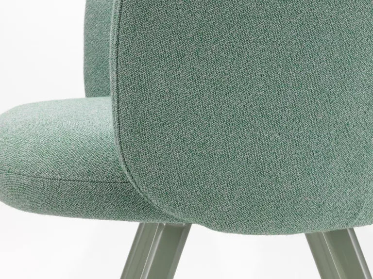 Vitra Mikado Arm Chair chair