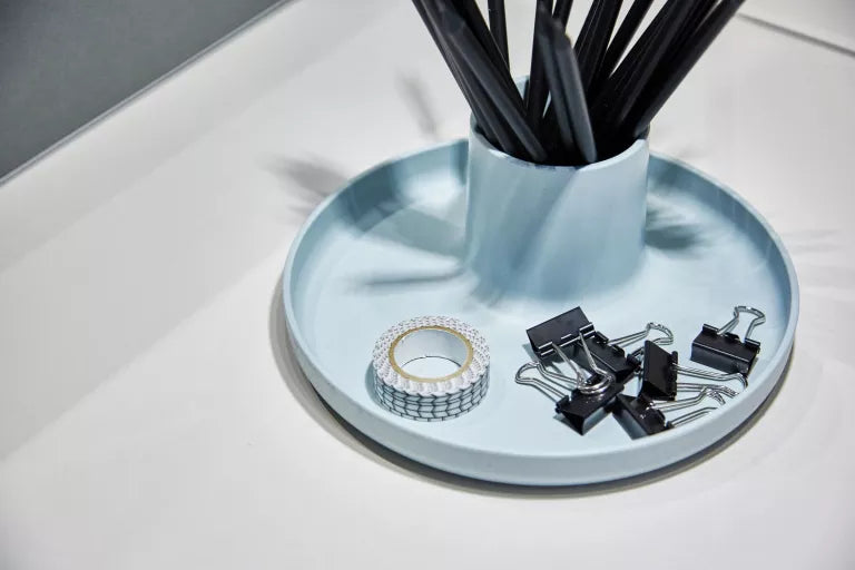 Vitra O-Tidy pen holder