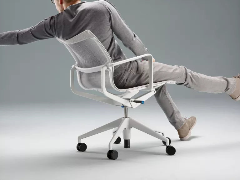 Vitra Physix office chair black base