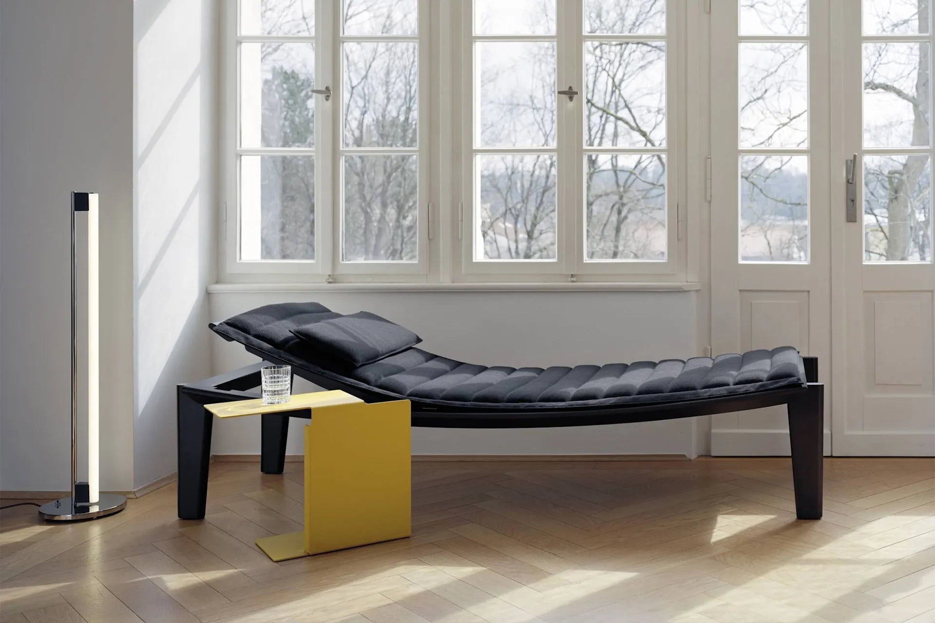 ClassiCon, Diana A Side table