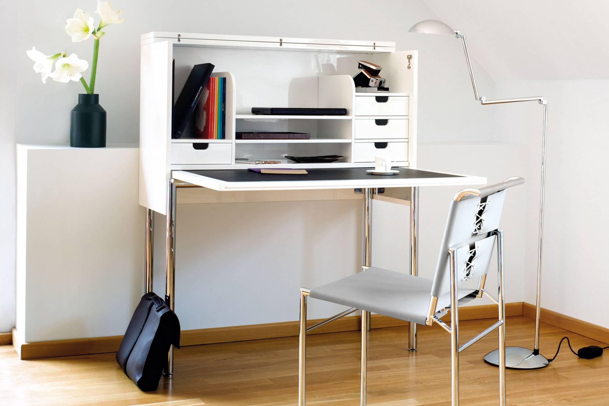 ClassiCon, Orbis Floor Lamp