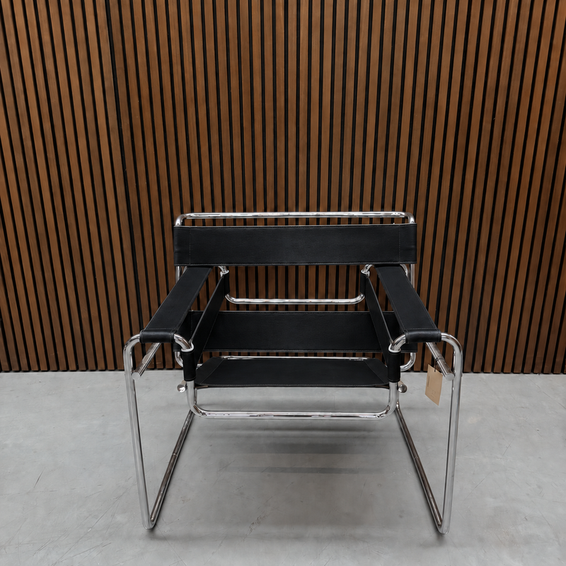 Knoll Wassily Chair | Black Leather