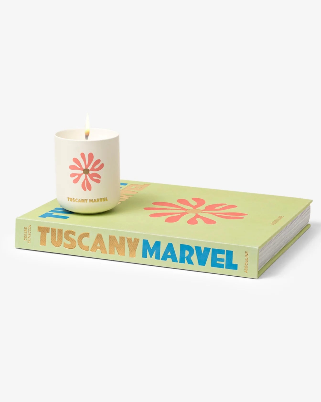 ASSOULINE Tuscany - Candle and Book Gift Set