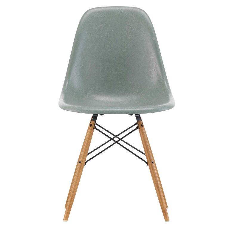 Vitra Eames DSW Fiberglass stoel essen honing