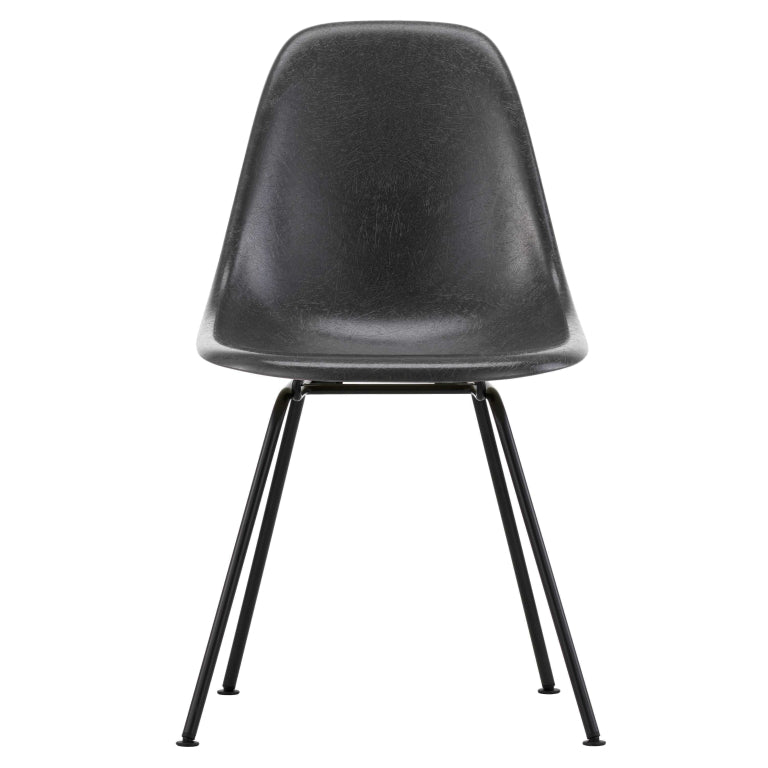 Vitra Eames DSX Fiberglass stoel zwart onderstel