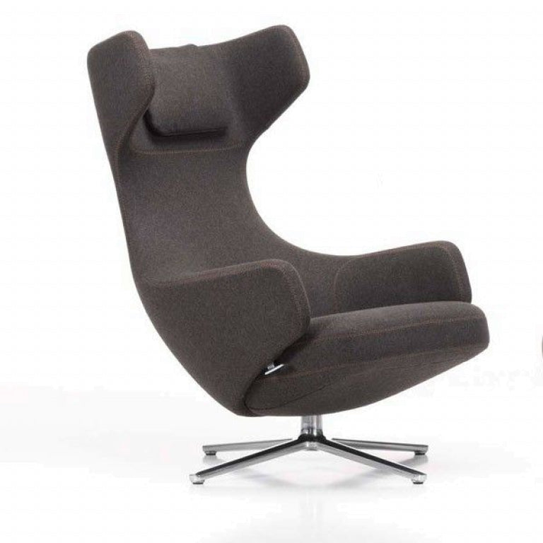 Vitra Grand Repos lounge chair