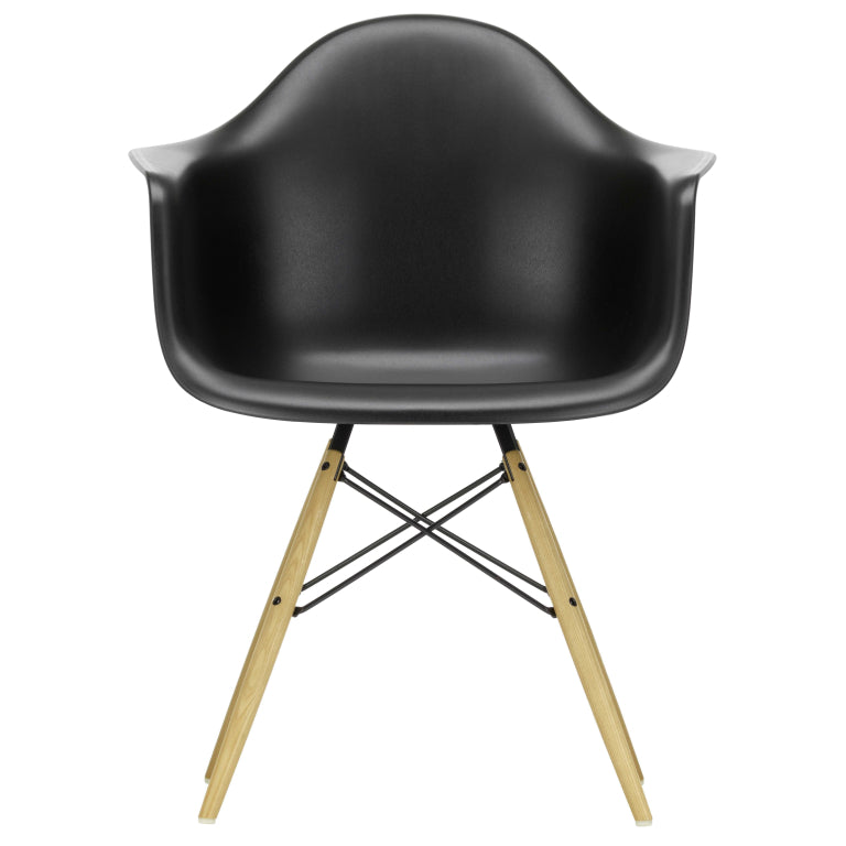 Vitra Eames DAW chair ash base