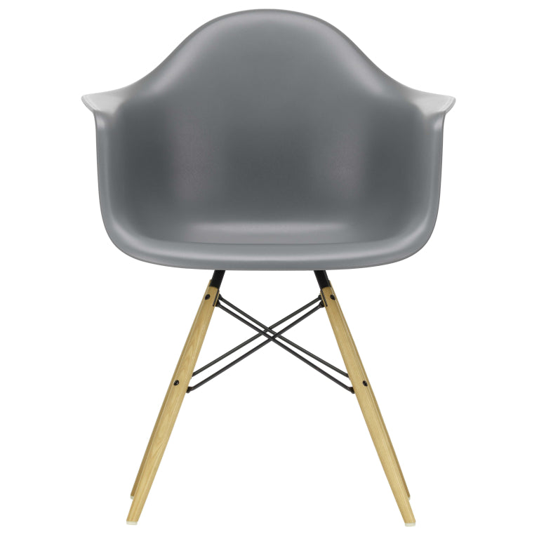 Vitra Eames DAW chair ash base