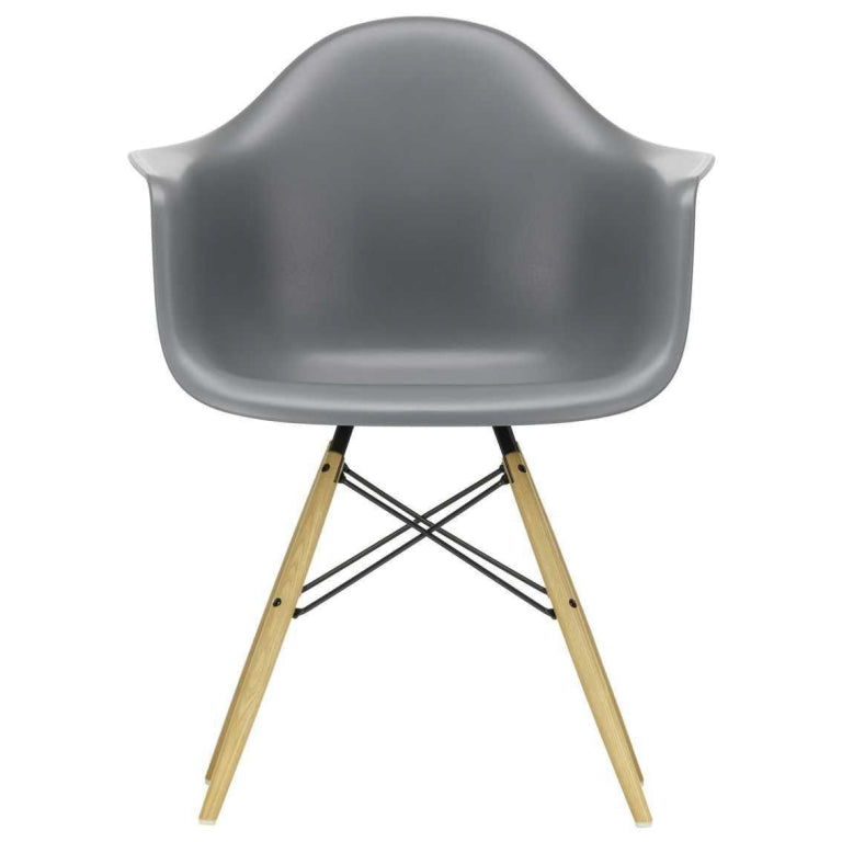 Vitra Eames DAW chair yellowish maple base