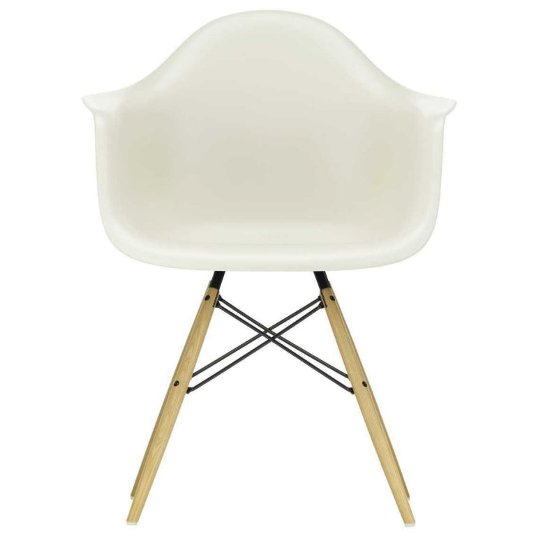 Vitra Eames DAW chair yellowish maple base