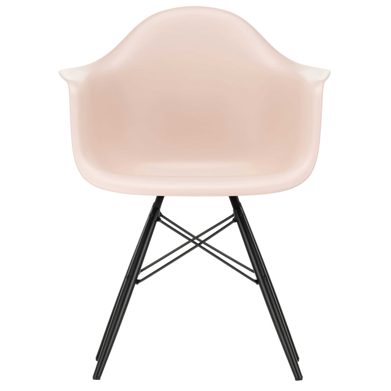 Vitra Eames DAW chair black maple base