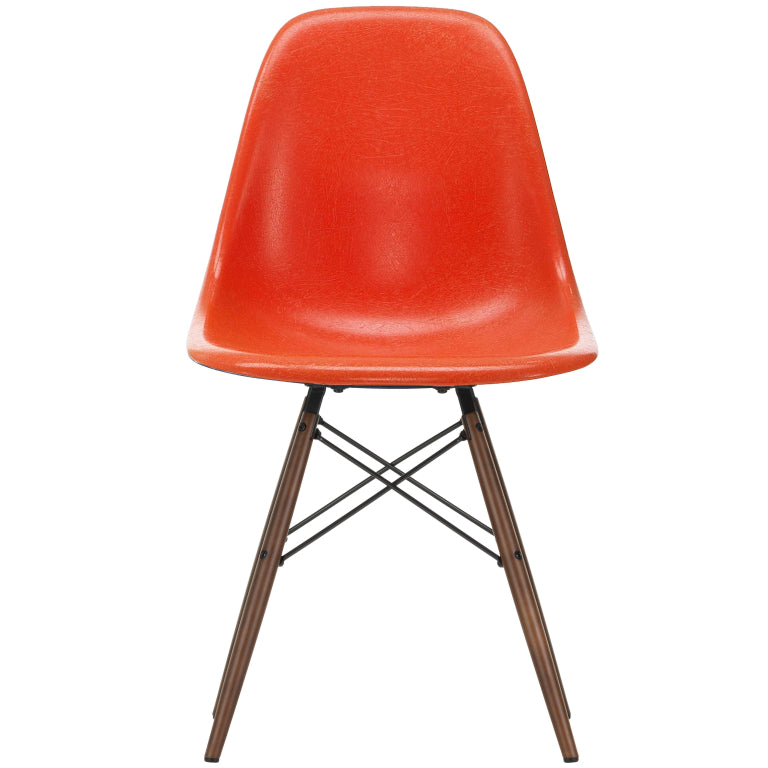 Vitra Eames DSW Fiberglass stoel esdoorn donker