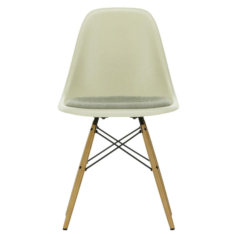 Vitra Eames DSW stoel fiberglass vast