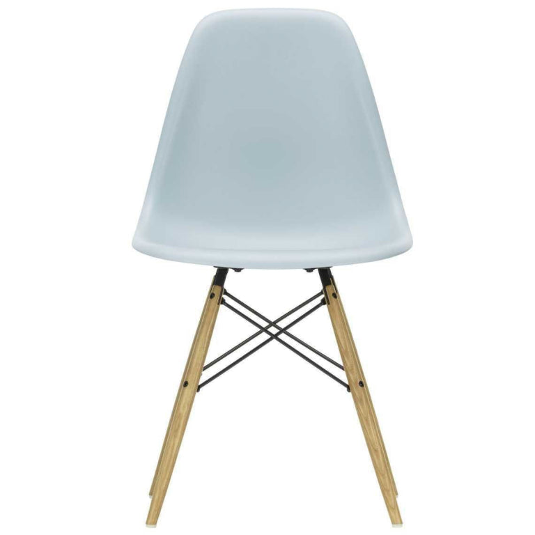 Vitra Eames DSW stoel geelachtig esdoorn onderstel