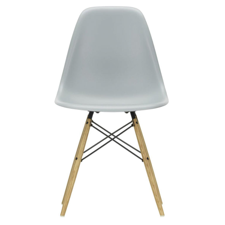 Vitra Eames DSW stoel met essen onderstel