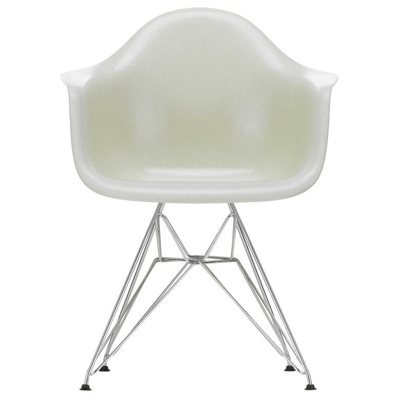 Vitra Eames DAR Fiberglass stoel chroom