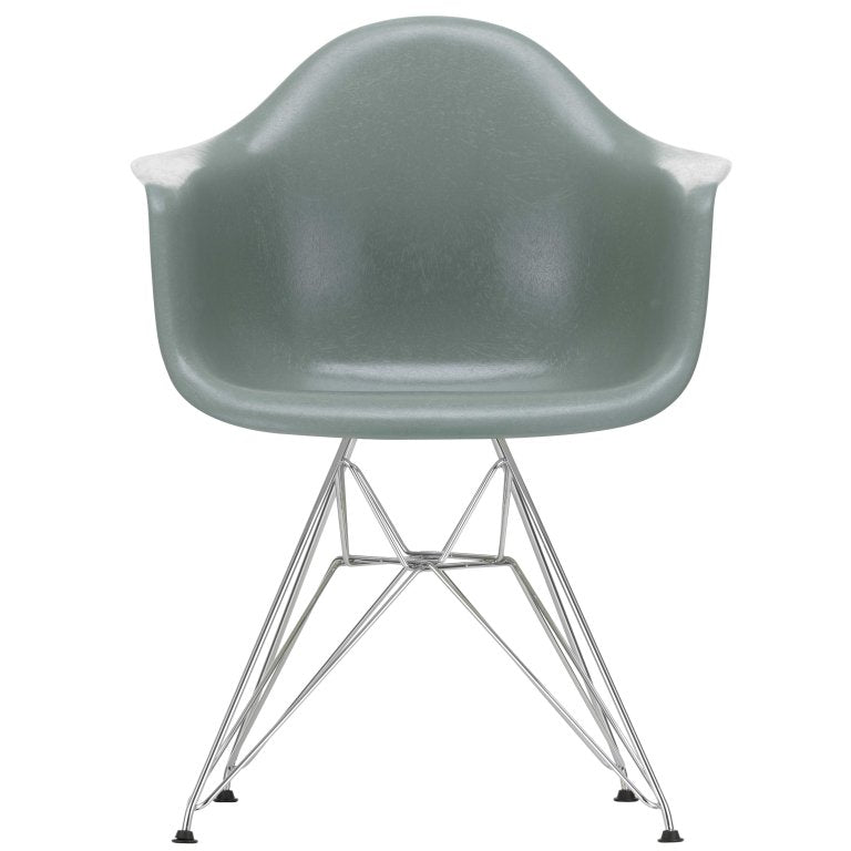 Vitra Eames DAR Fiberglass stoel chroom