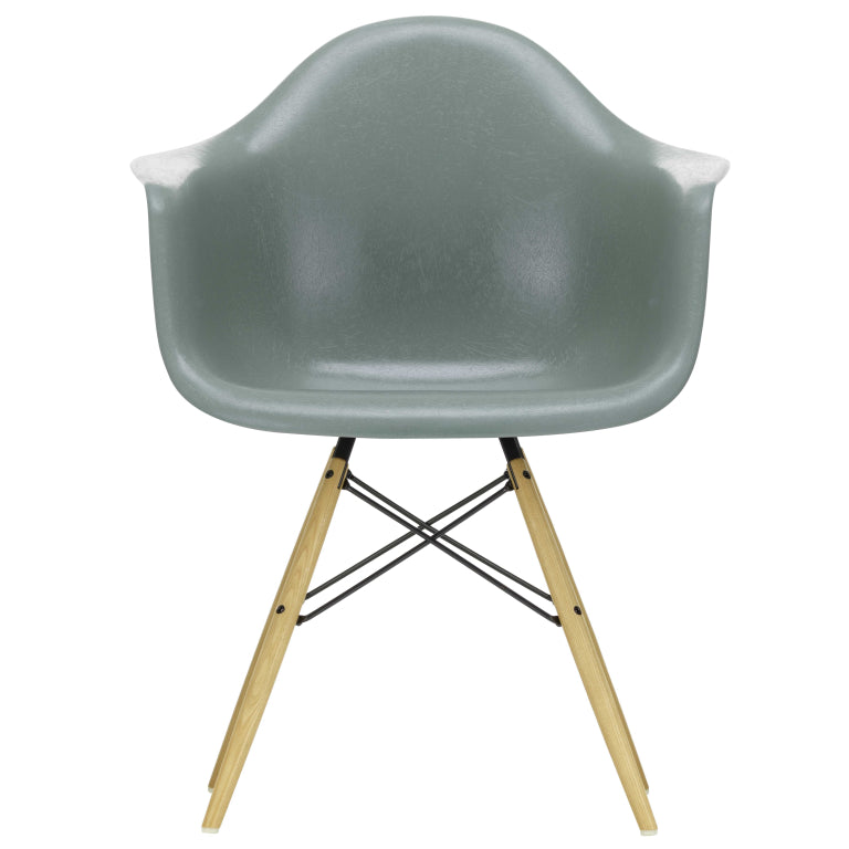 Vitra Eames DAW Fiberglass stoel essen