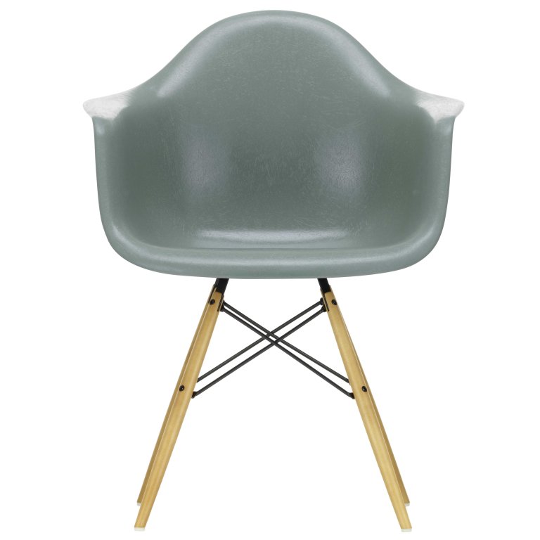 Vitra Eames DAW Fiberglass stoel geelachtig esdoorn