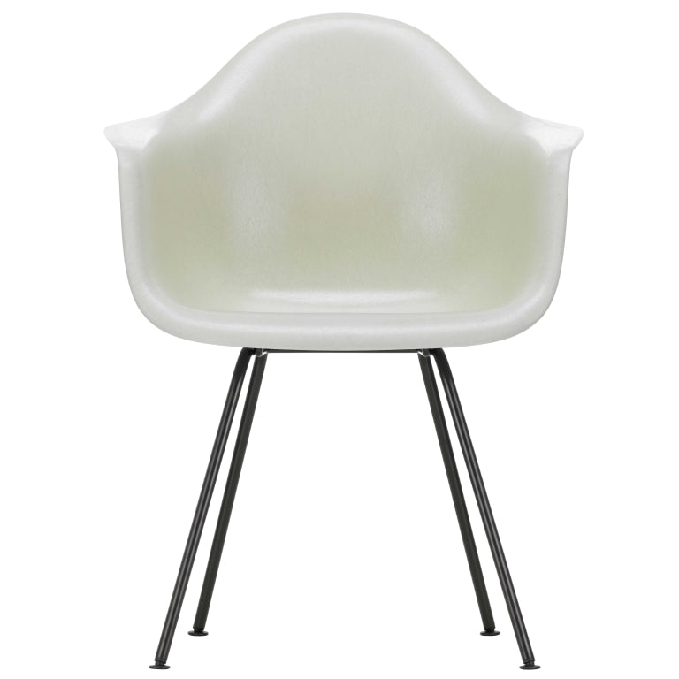 Vitra Eames DAX Fiberglass stoel zwart