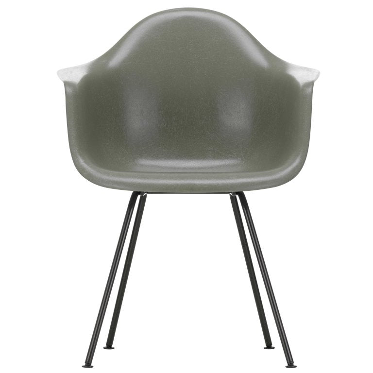 Vitra Eames DAX Fiberglass stoel zwart