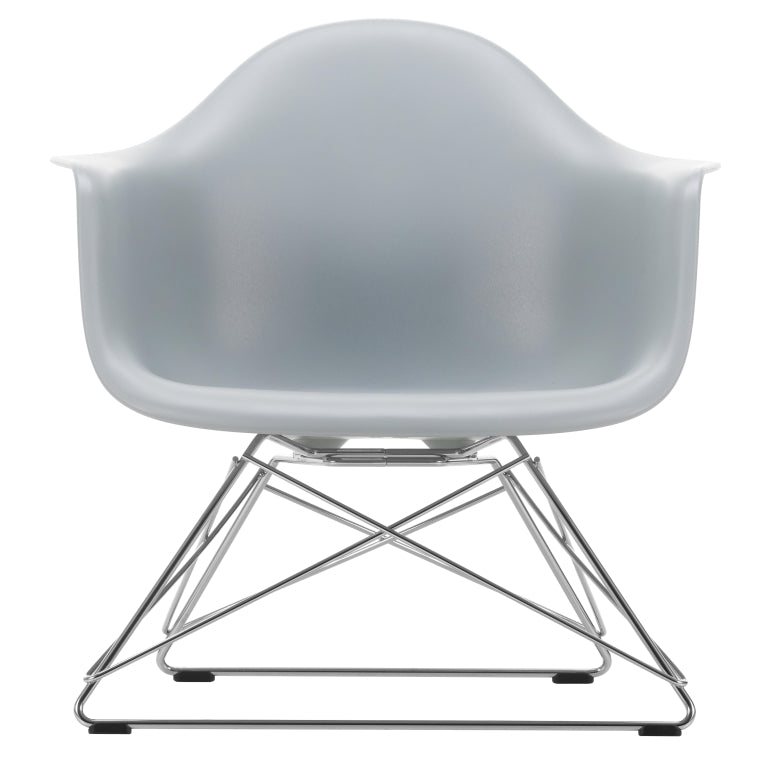 Vitra Eames LAR lounge chair chrome base