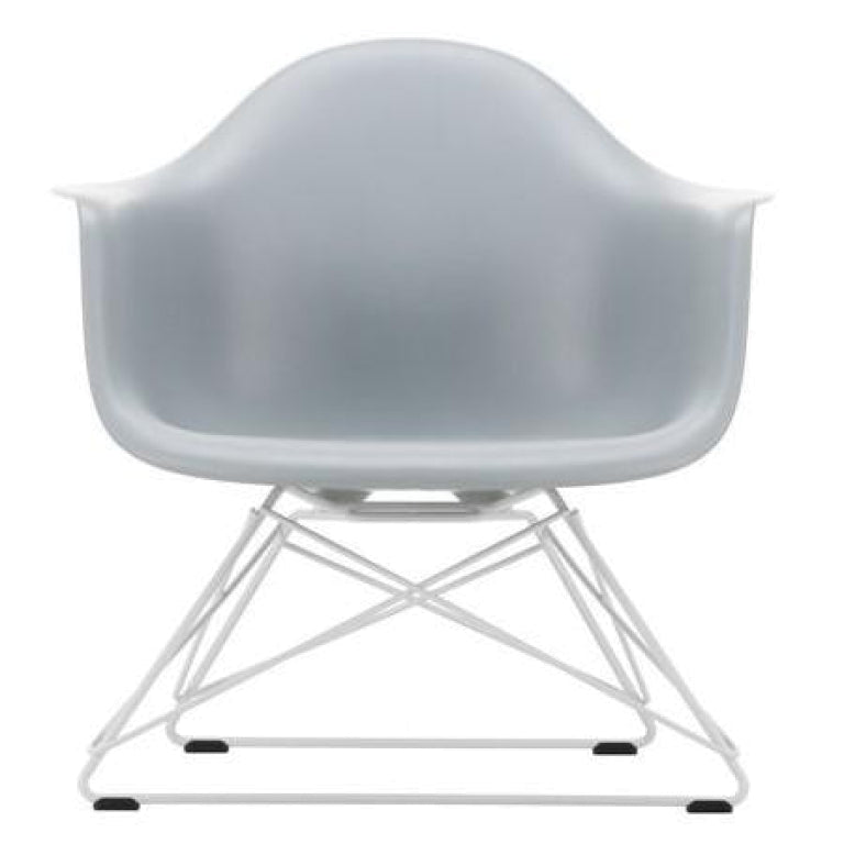 Vitra Eames LAR loungestoel wit onderstel