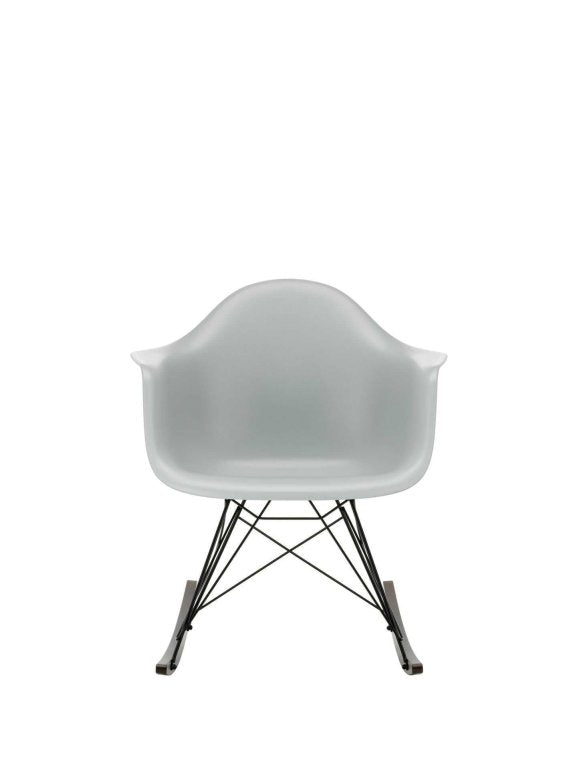 Vitra Eames RAR rocking chair maple dark base