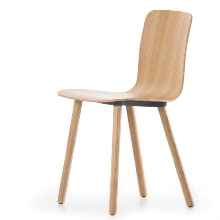 Vitra Hal Ply Wood stoel licht eiken