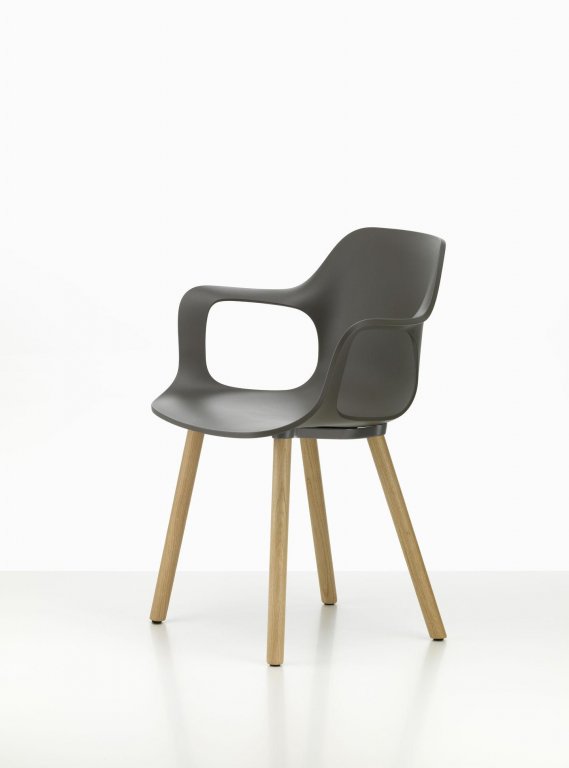 Vitra HAL RE armchair oak base basalt