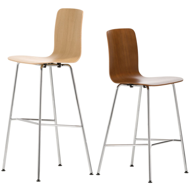 Vitra Hal Ply Stool High barkruk licht eiken verchroomd onderstel