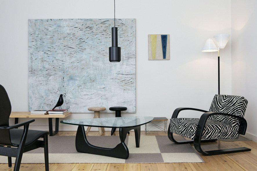 Vitra Nelson Bench coffee table large
