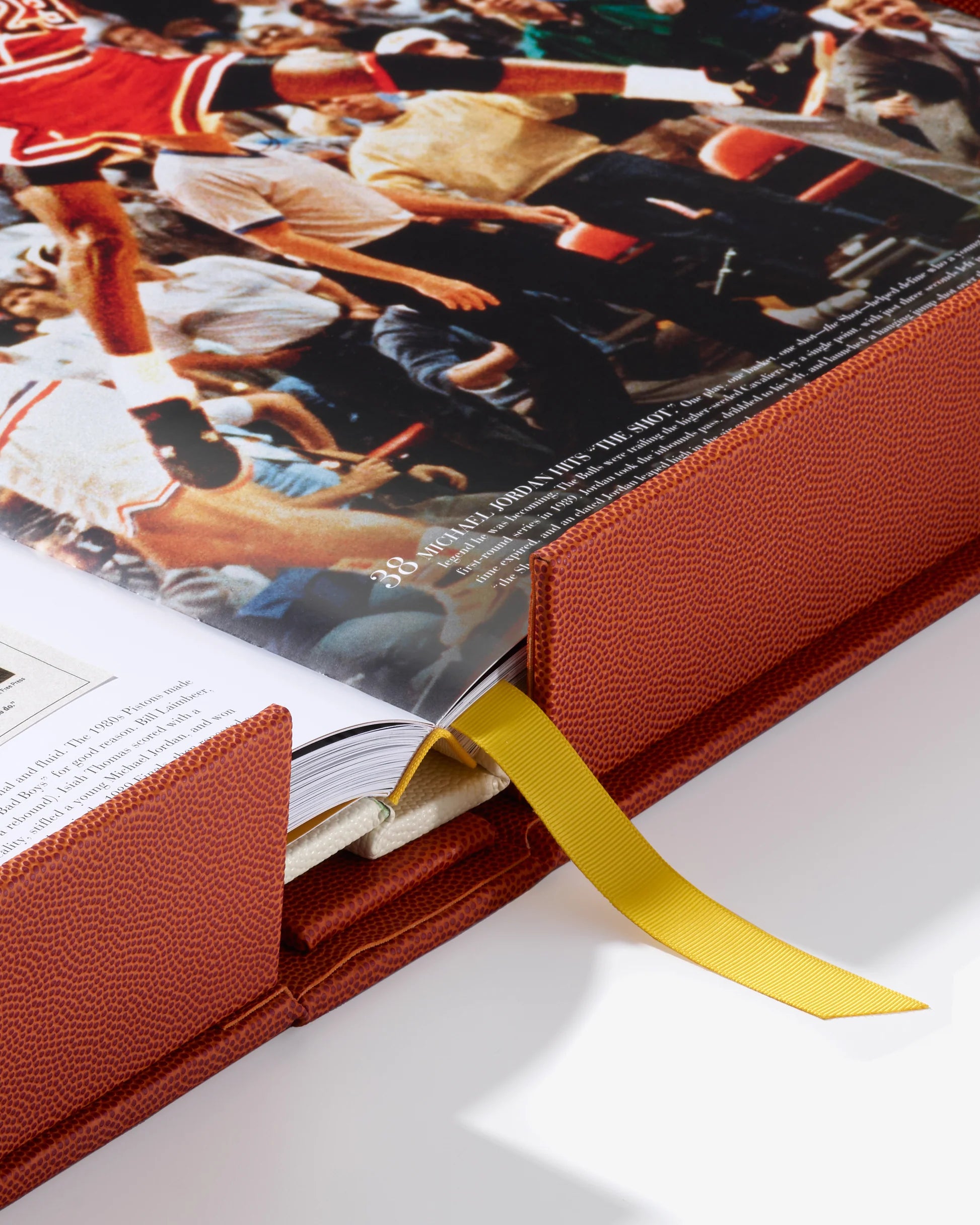 ASSOULINE Basketball: The Impossible Collection