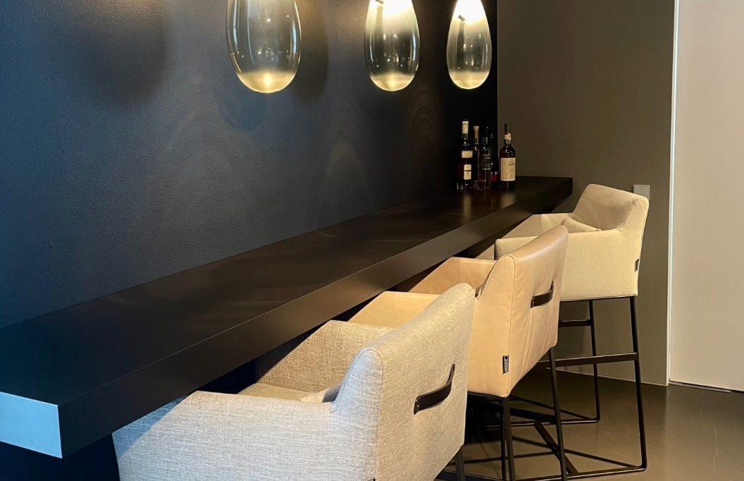 Linteloo Pavia barstool