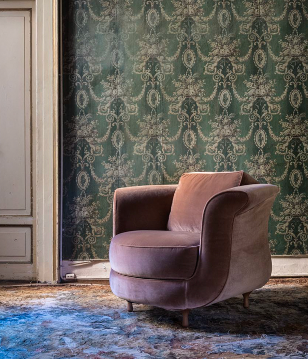 Moroso Big Mama armchair