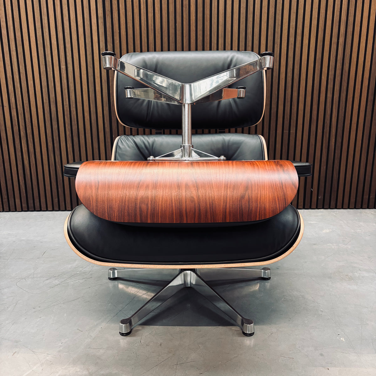 Vitra Eames Lounge Chair – Palisander & Nero læder