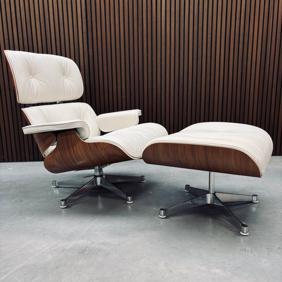 Vitra Eames Lounge Chair | Dark Walnut & Snow Leather