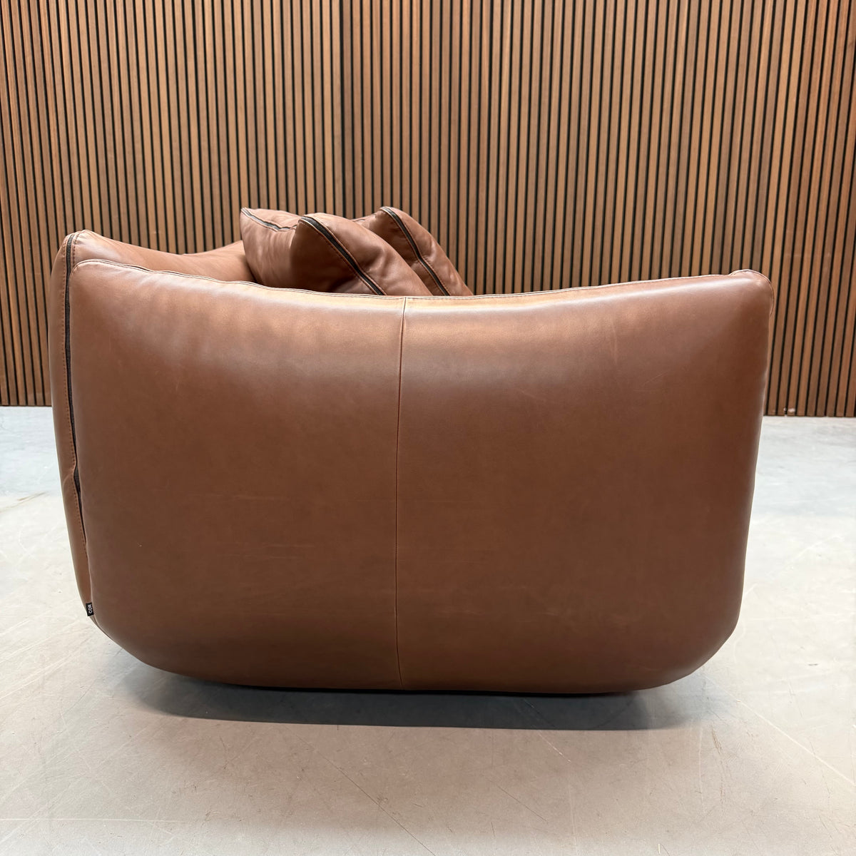 COR Jalis Sofa with Pouf – Brown Leather