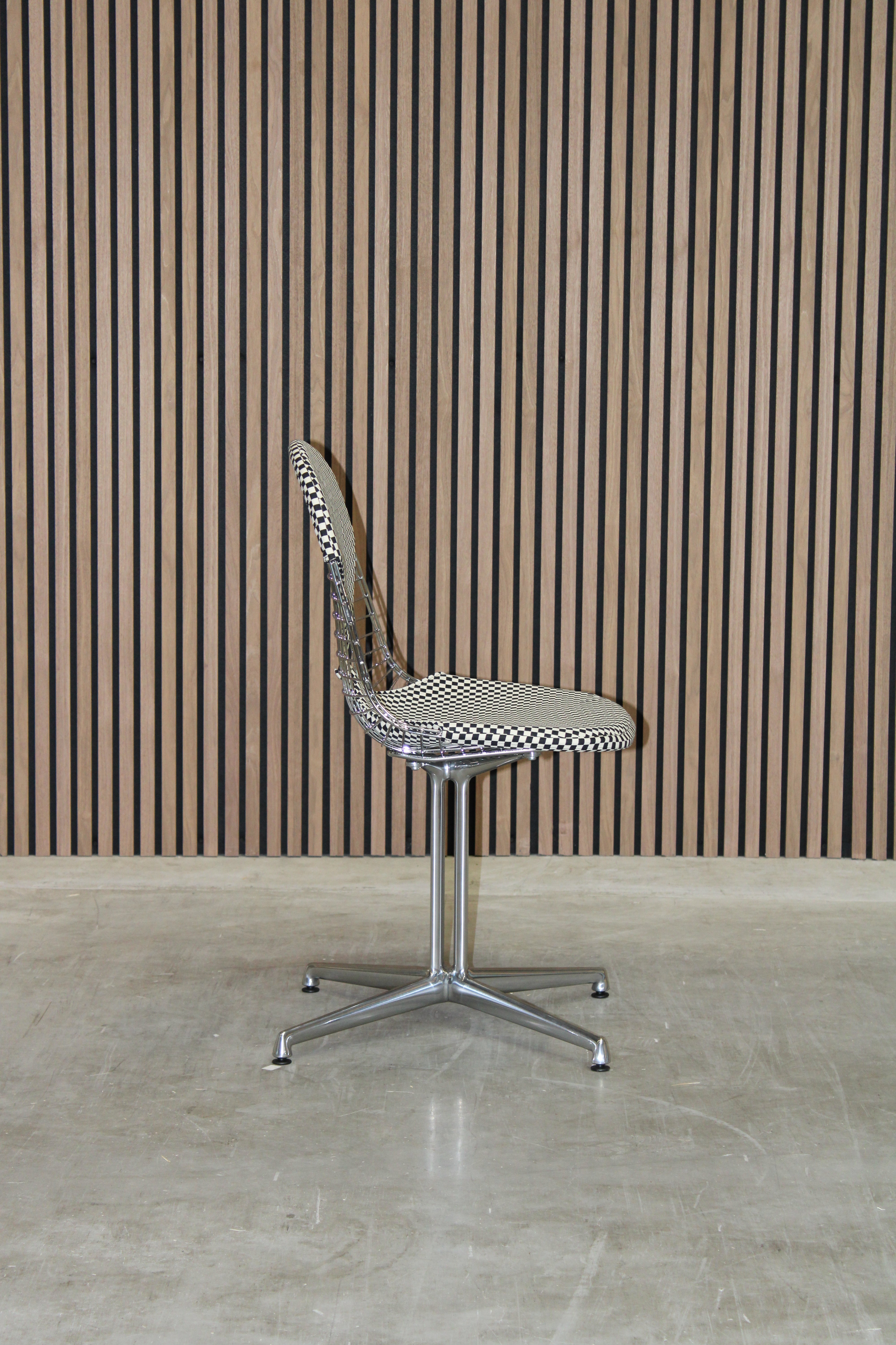 Vitra Wire Chair DKL  - Checkerboard