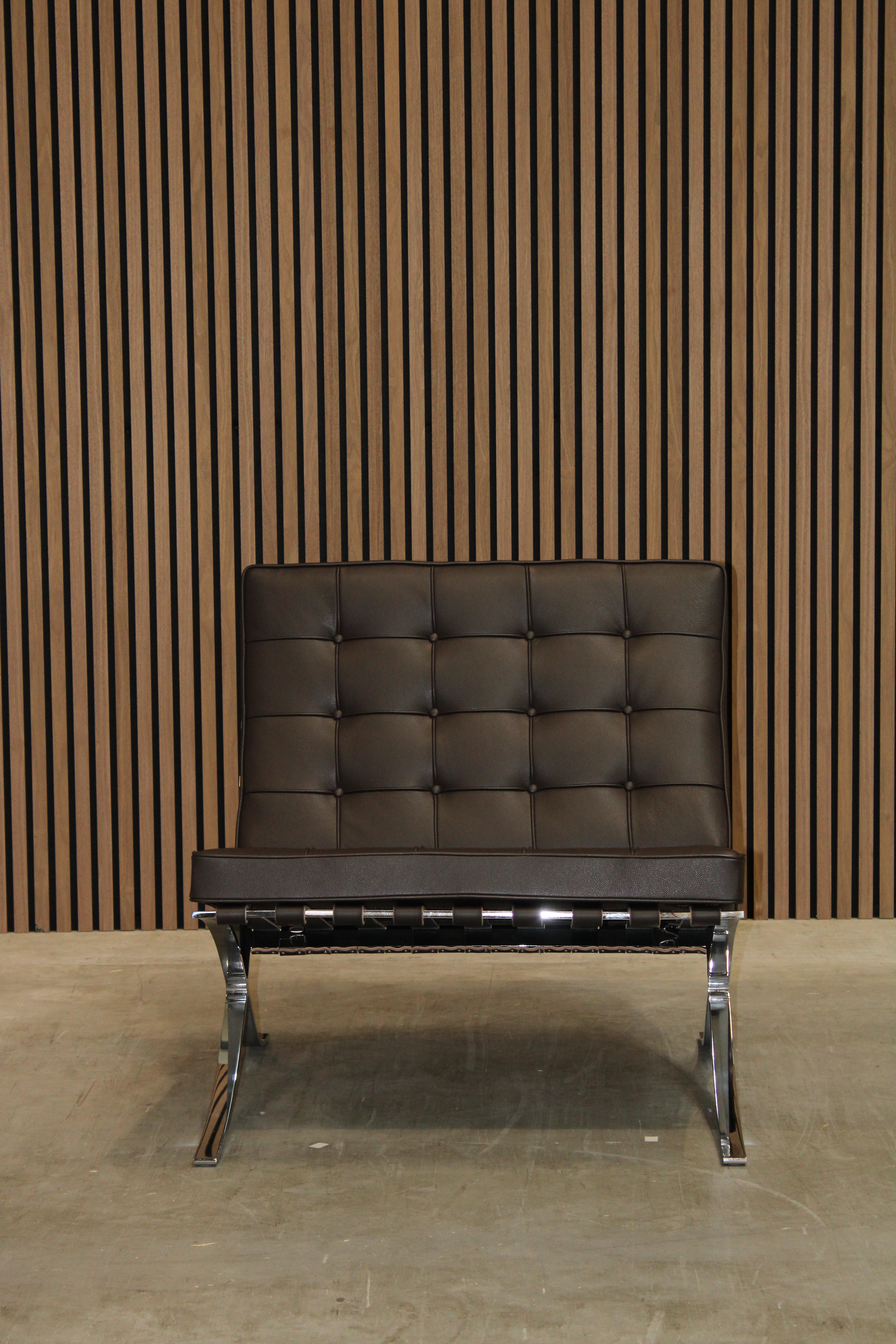 Knoll Barcelona Chair - Volo Leather Chocolate