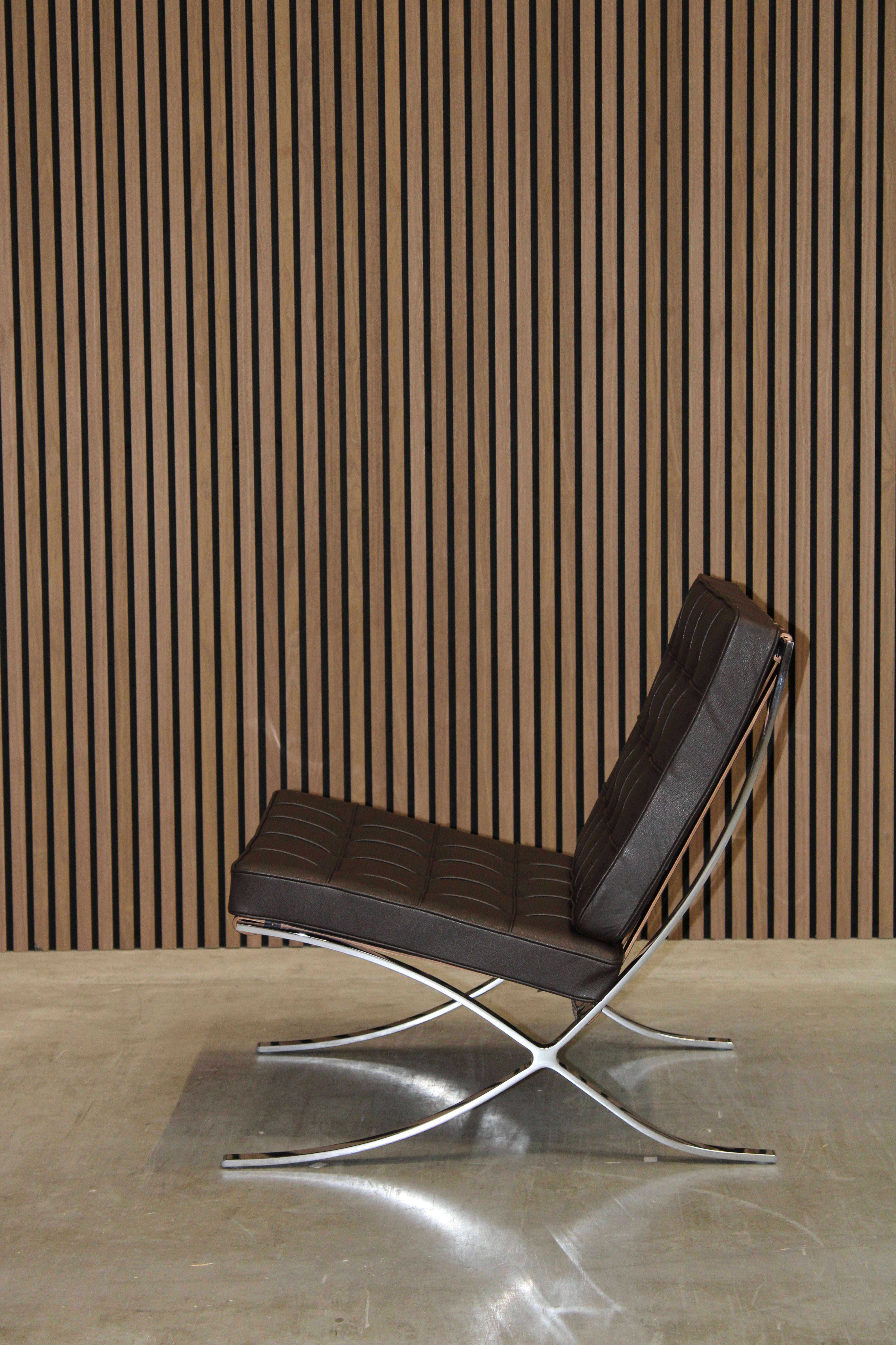 Knoll Barcelona Chair - Volo Leather Chocolate