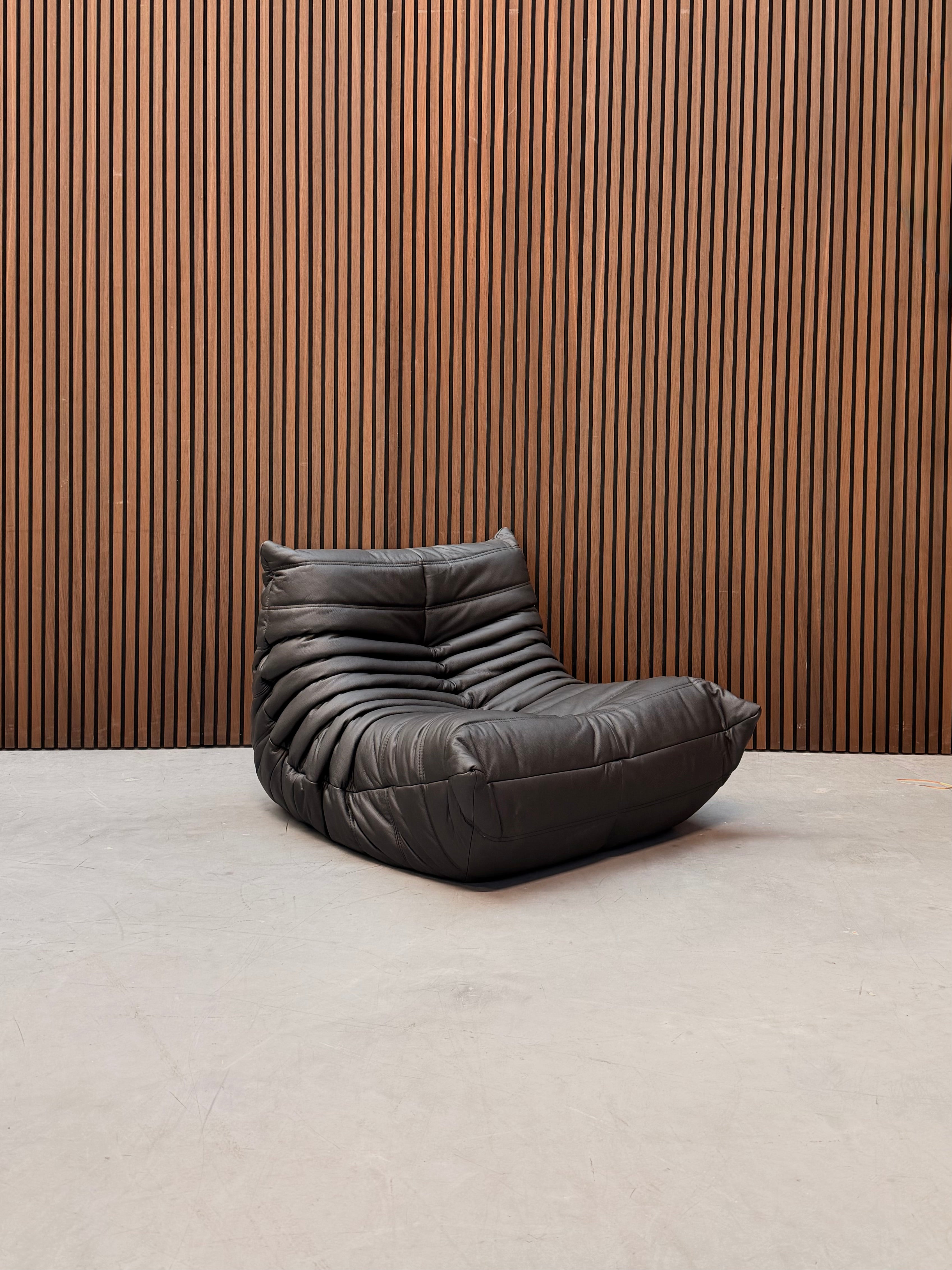 Togo Lounge Chair - One-seater Natural Black Leather