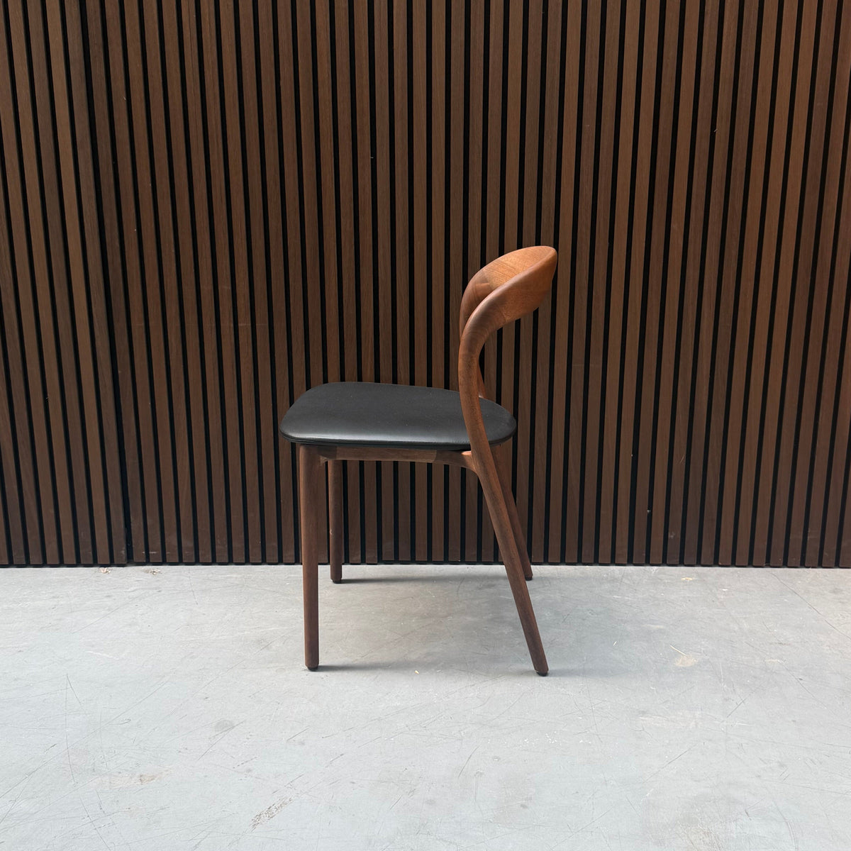 Artisan Neva Light Chair - Zenith Black Leather European Walnut