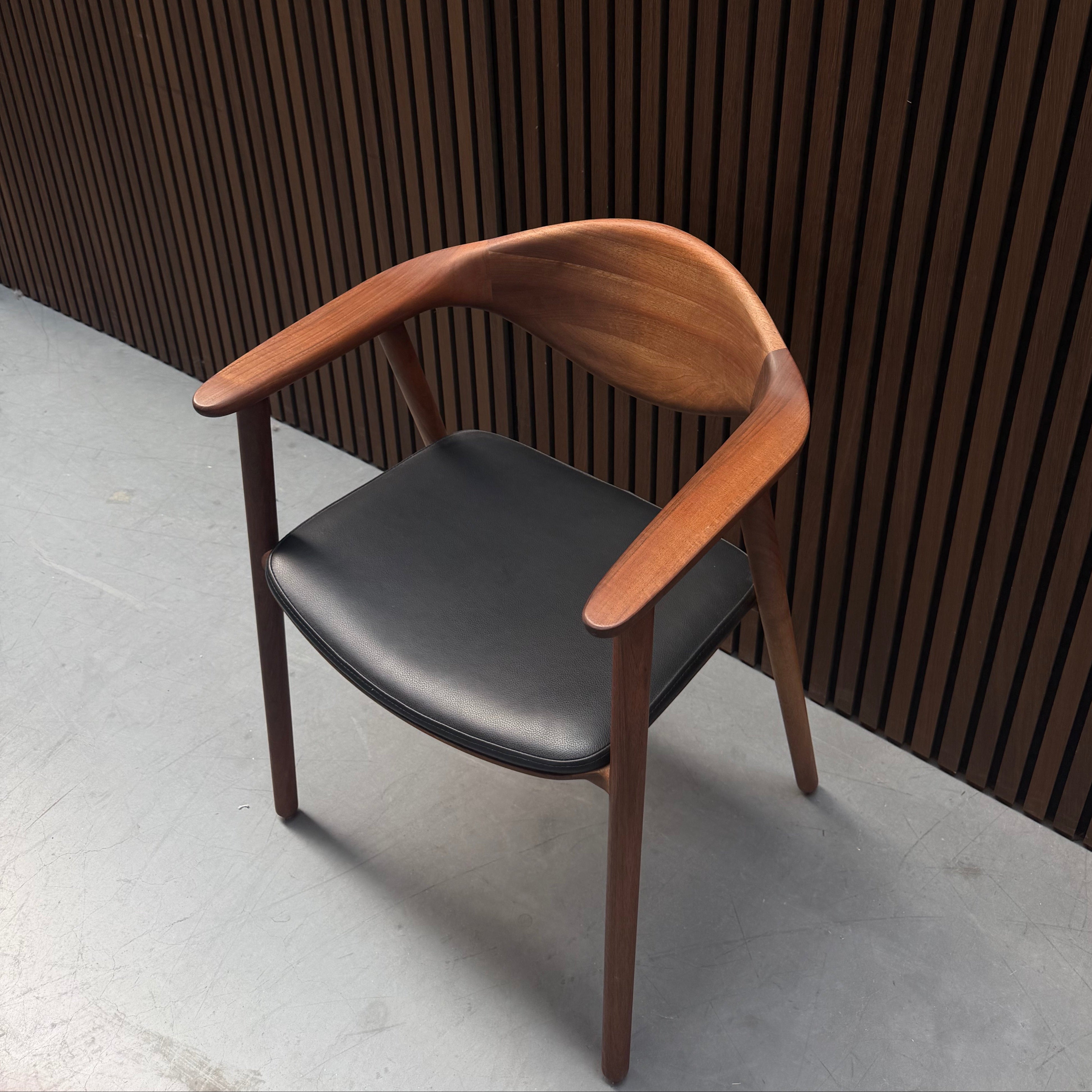 Artisan Naru Chair - Zenith Black Leather European Walnut