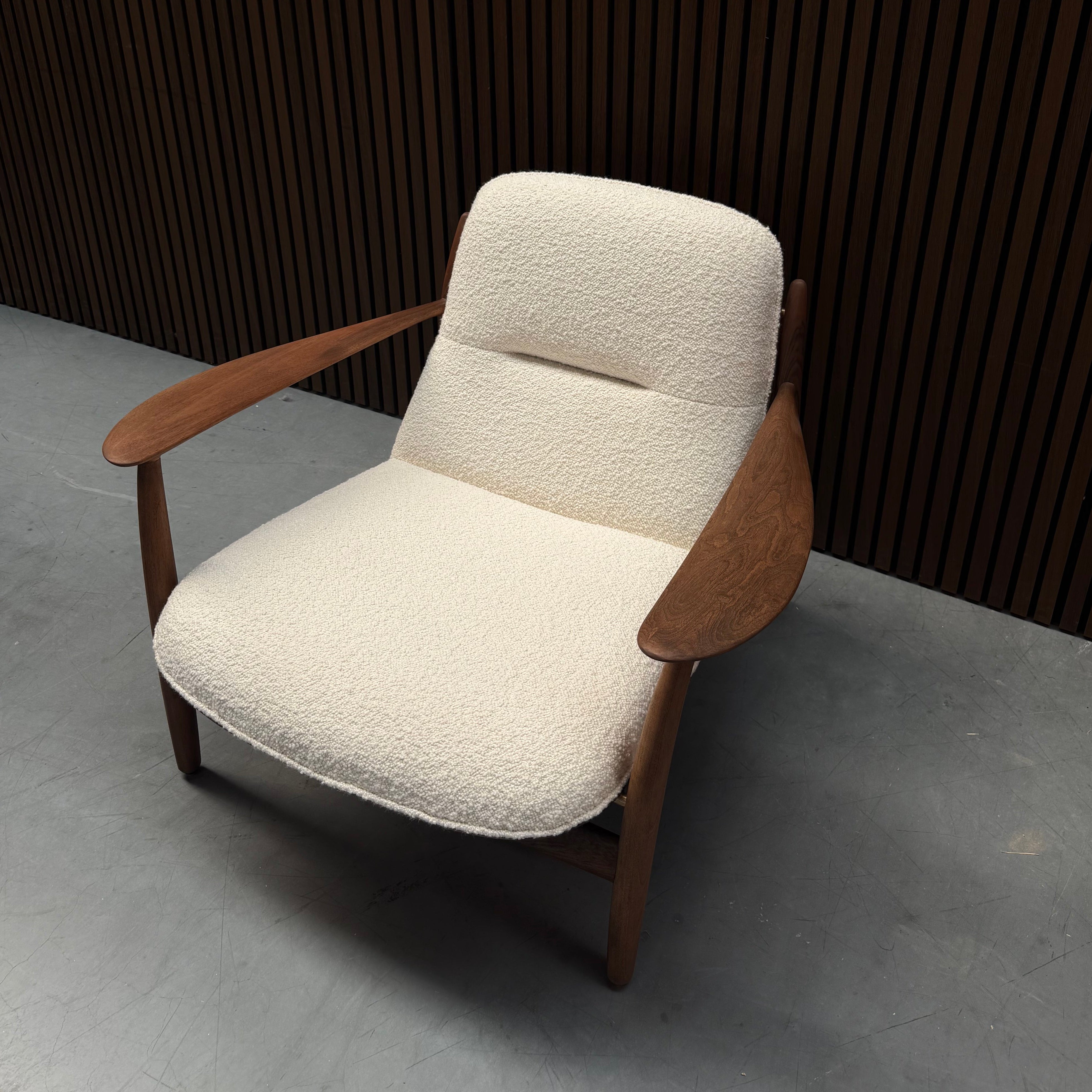 Artisan Nila Lounge Trimmed Chair- Karakorum European Walnut